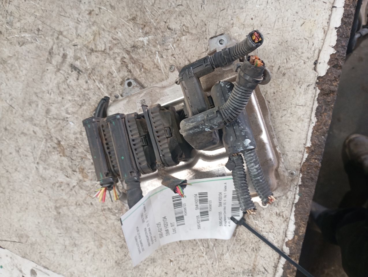 Part image 1