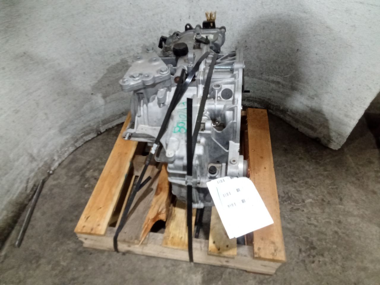 Part image 3