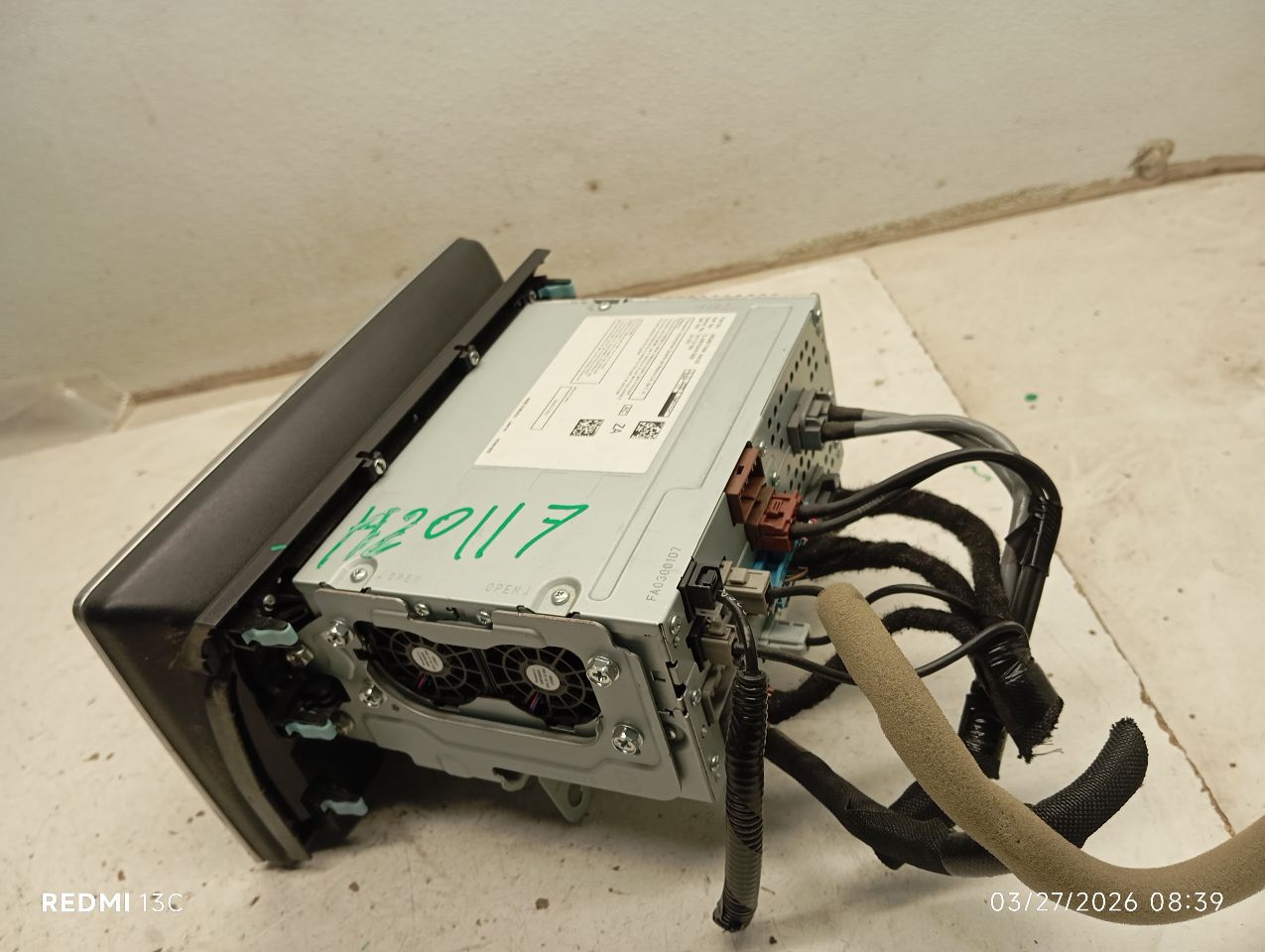 Part image 3