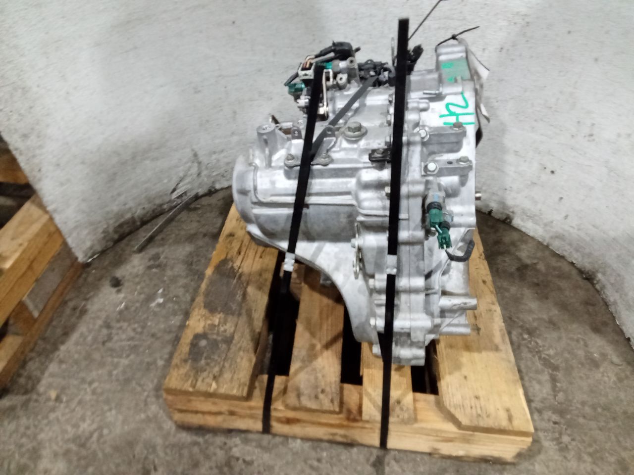 Part image 4