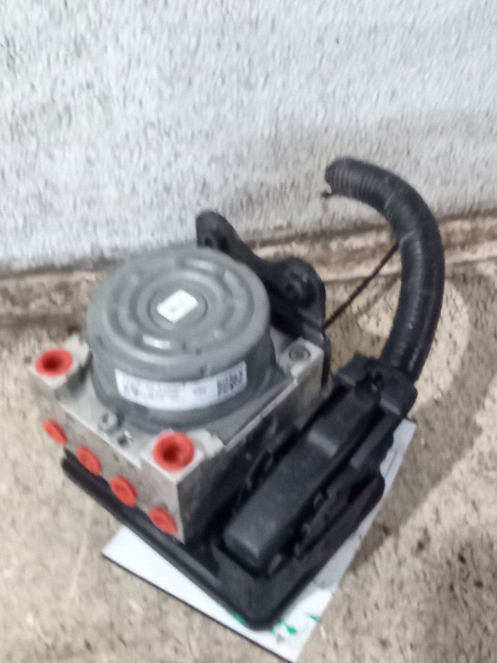 Part image 8