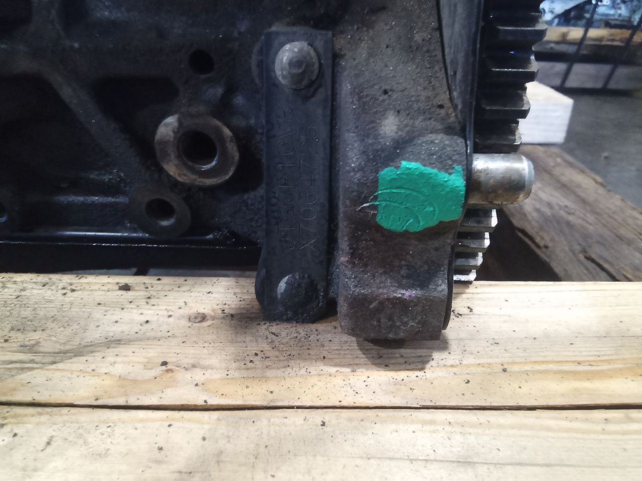 Part image 3