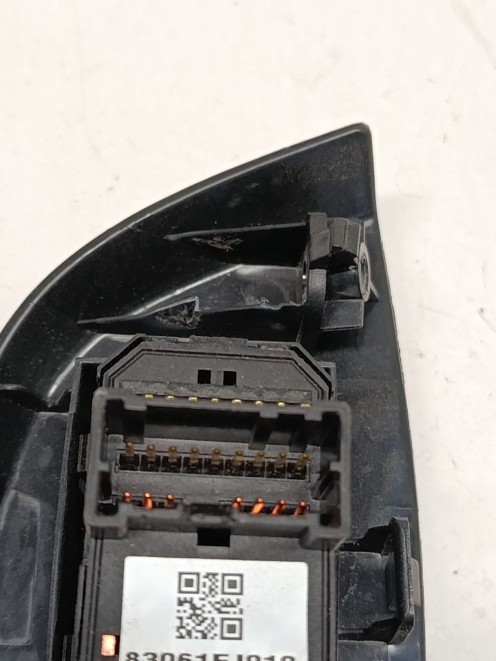 Part image 11