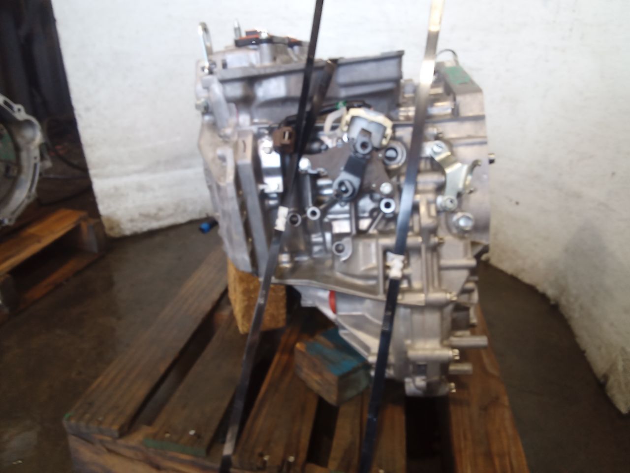 Part image 5