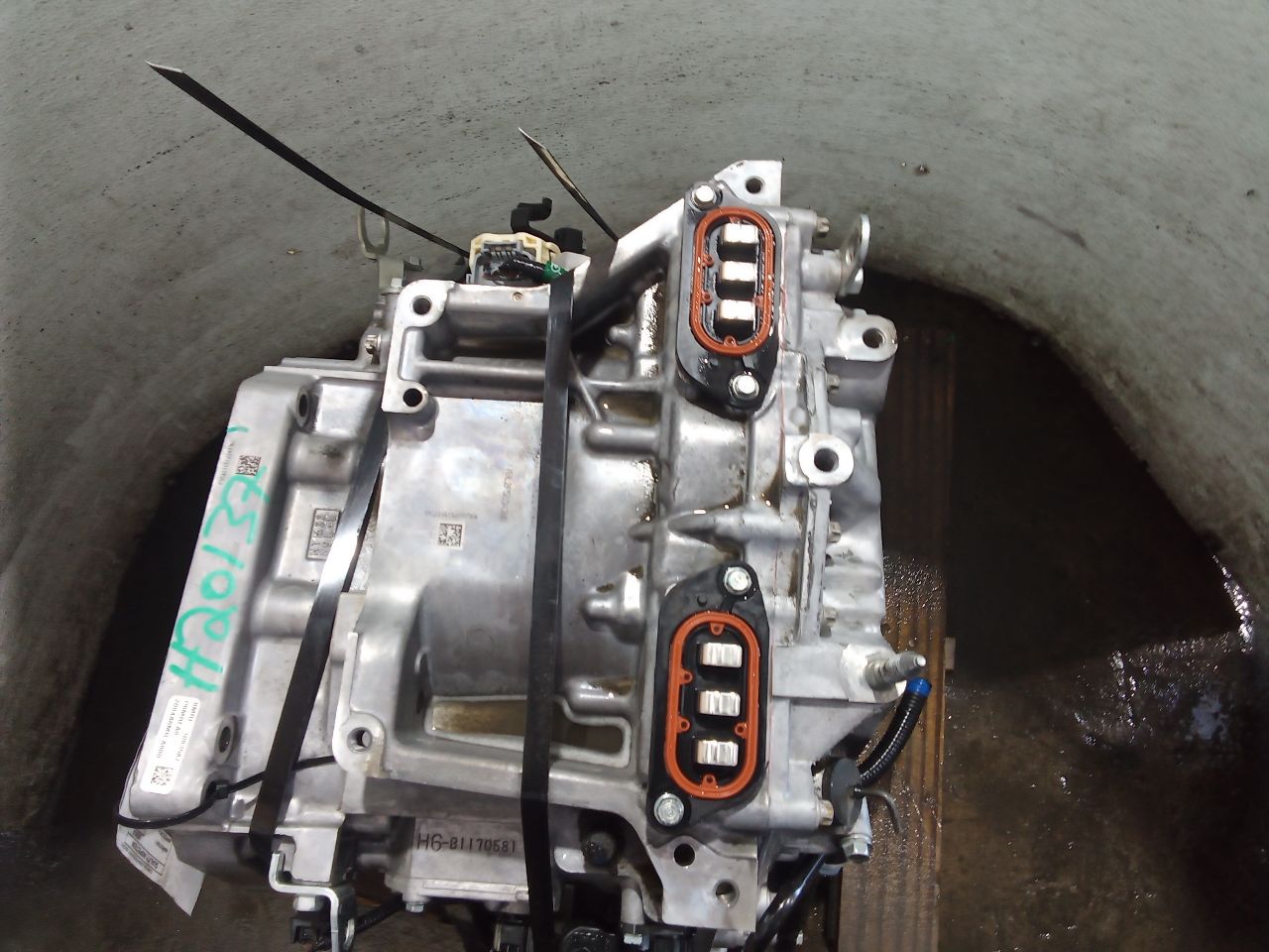 Part image 11