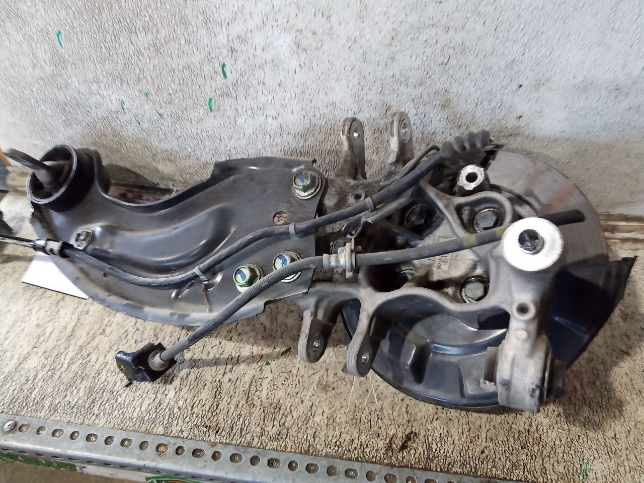 Part image 7