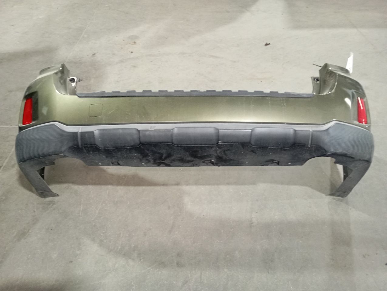 2017 Subaru LEGACY Bumper Assy, Rear