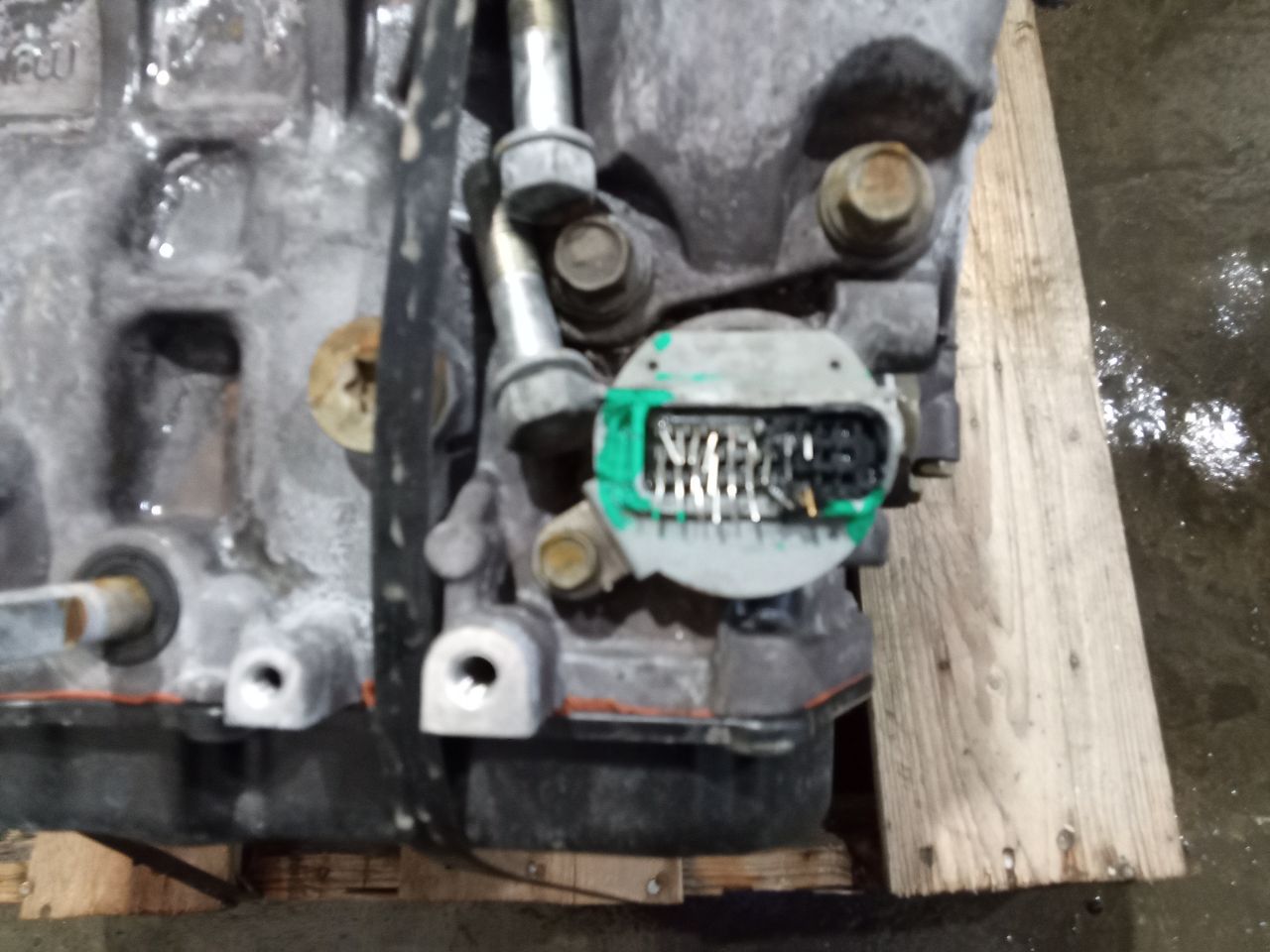 Part image 3