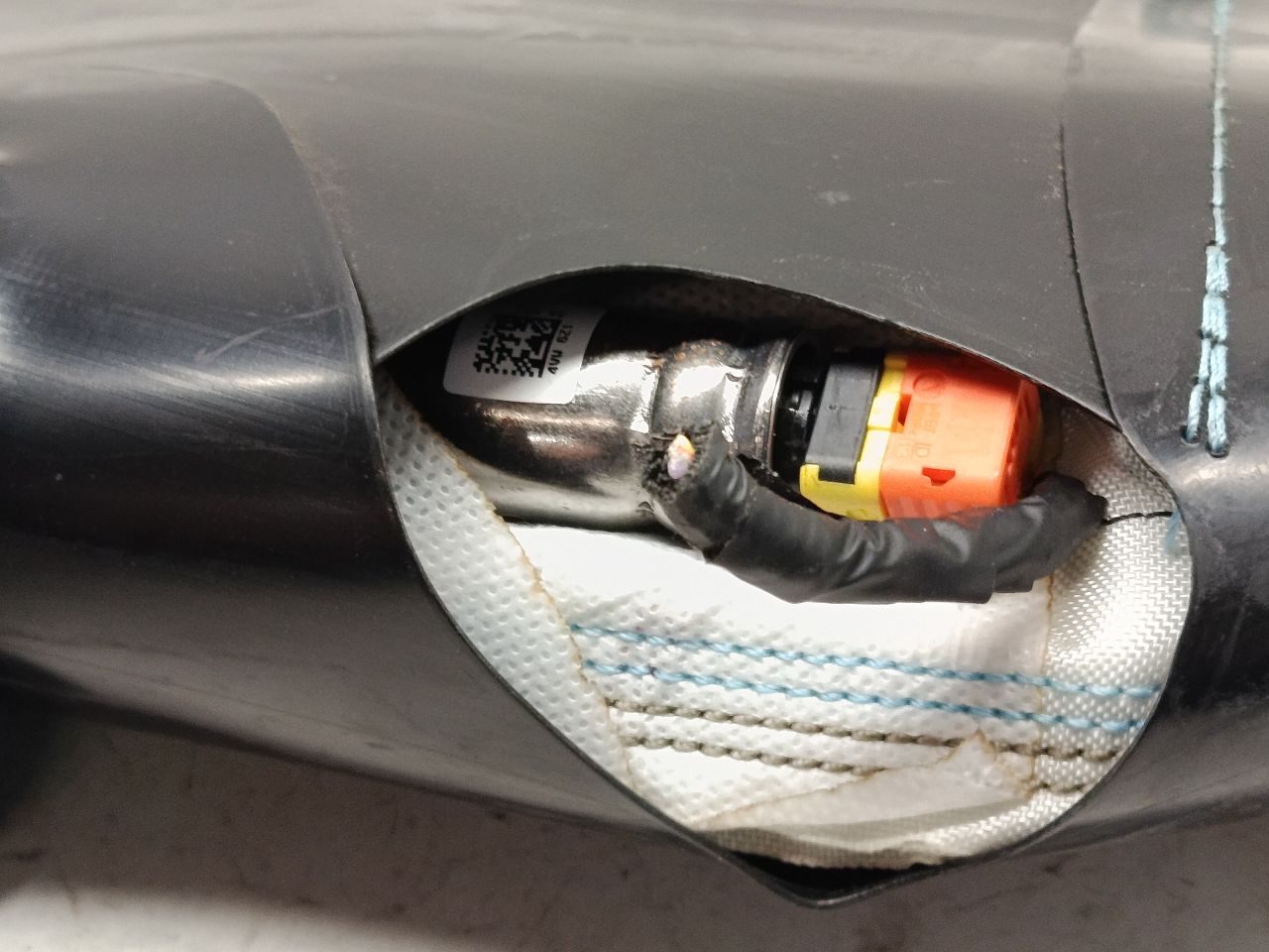 Part image 3