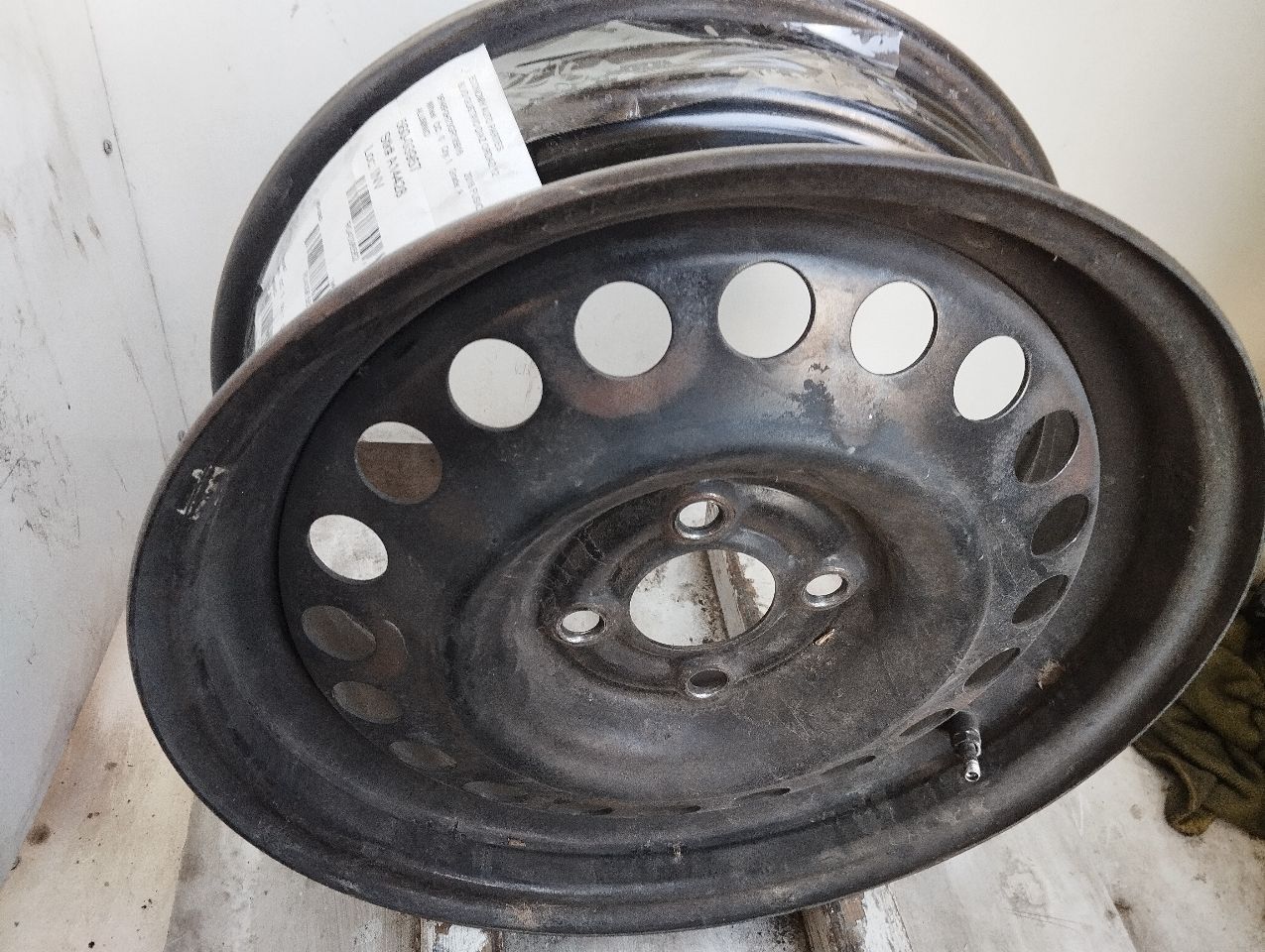 Part image 2