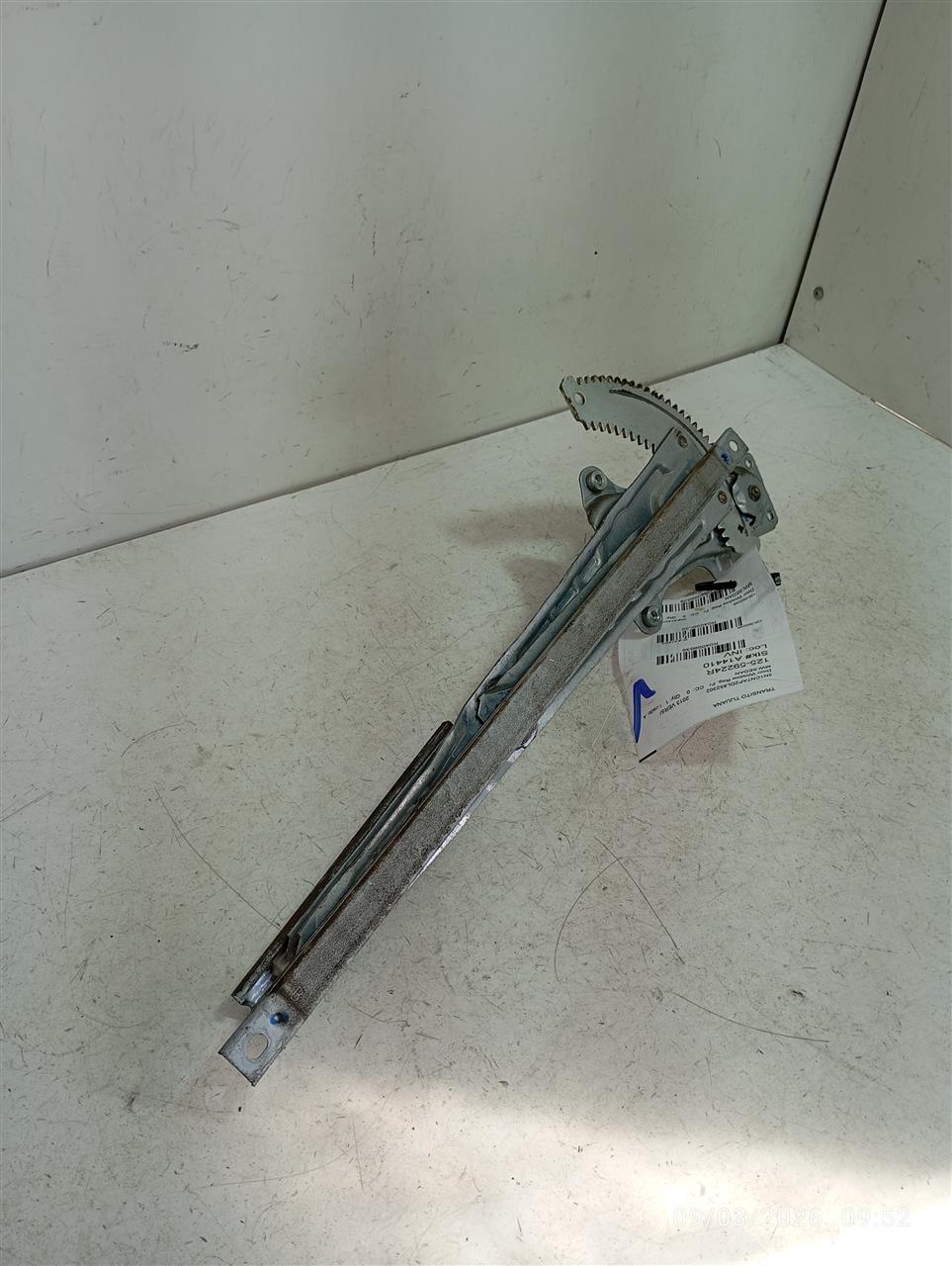 Part image 2