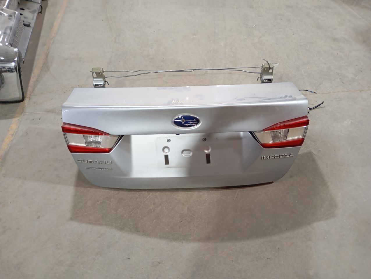 Part image 1
