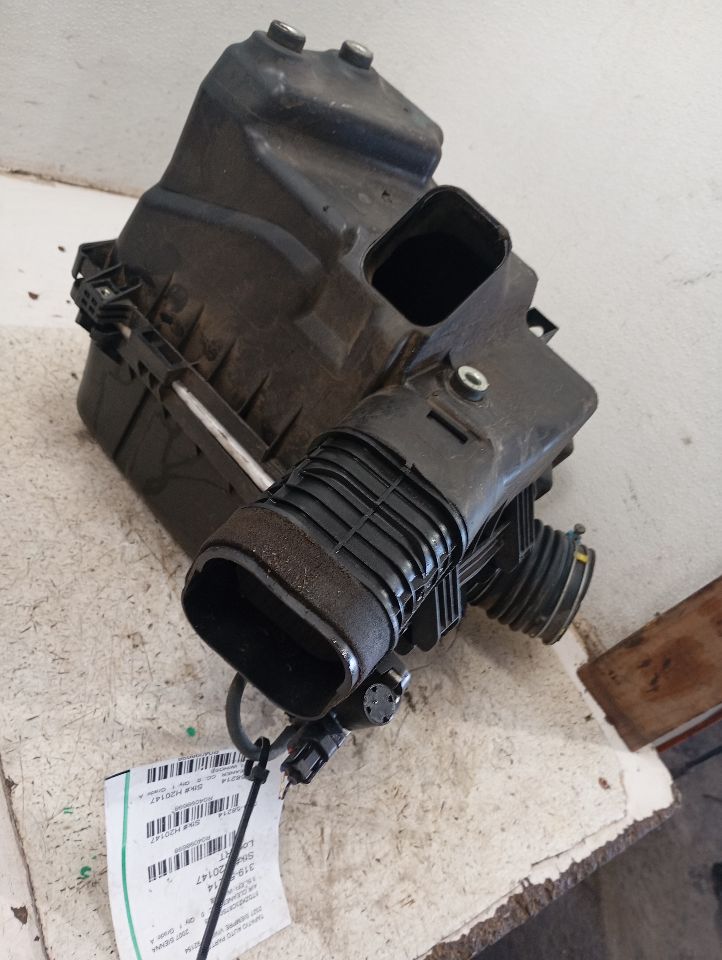 2007 Toyota SIENNA Air Cleaner