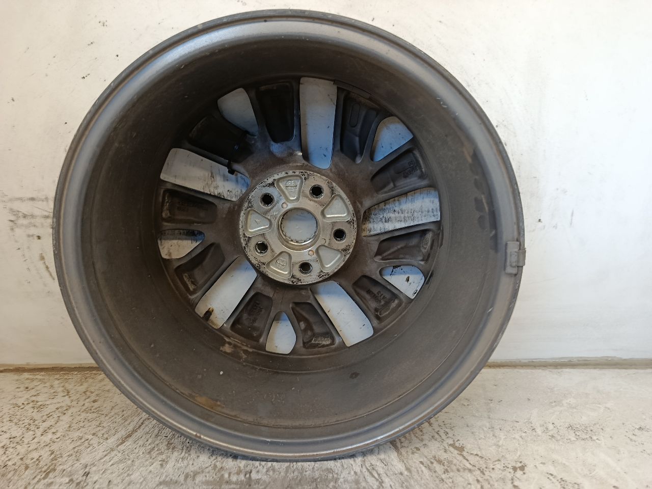 Part image 1