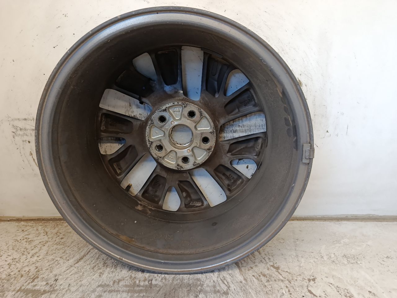 Part image 2