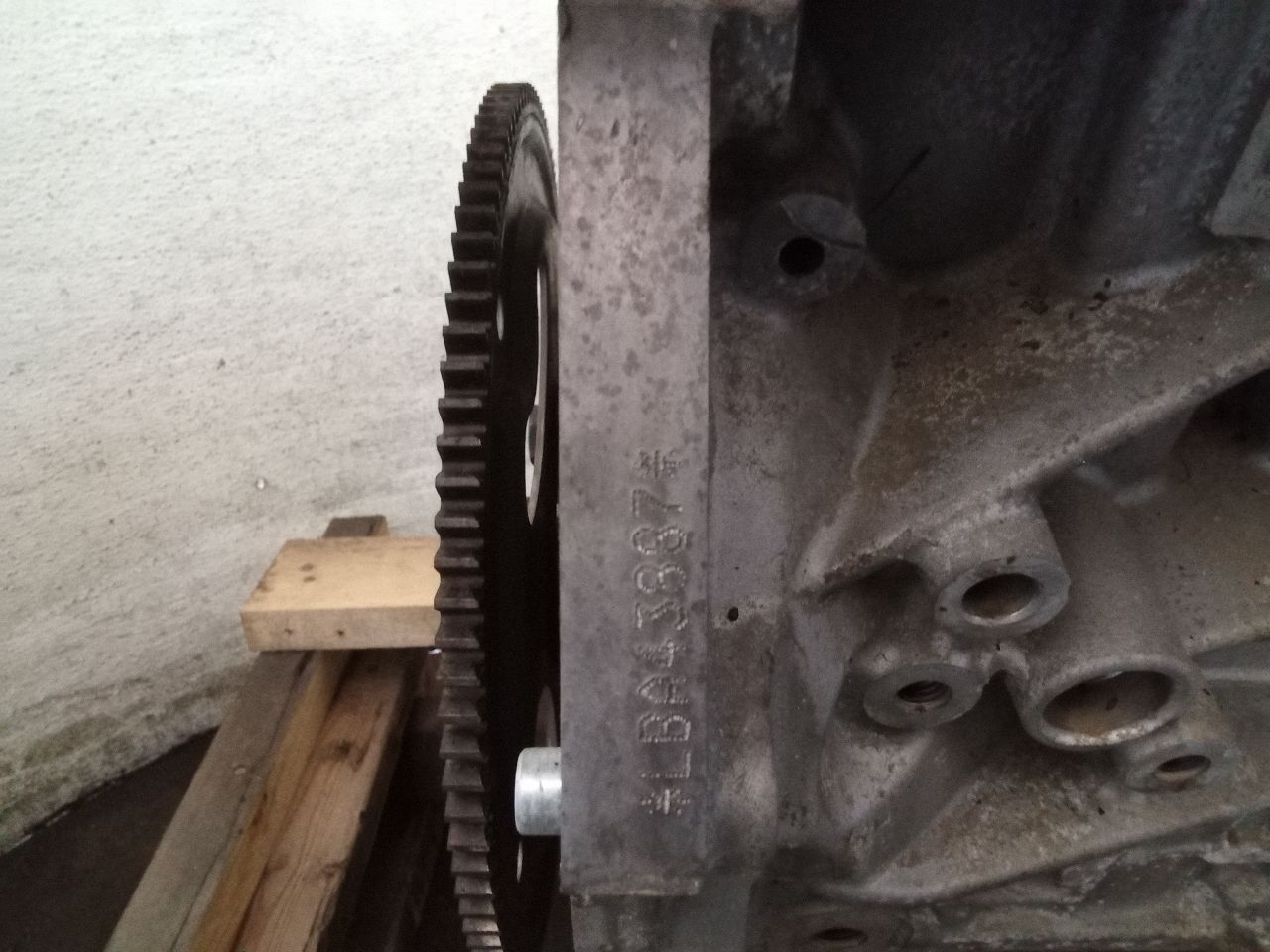 Part image 9