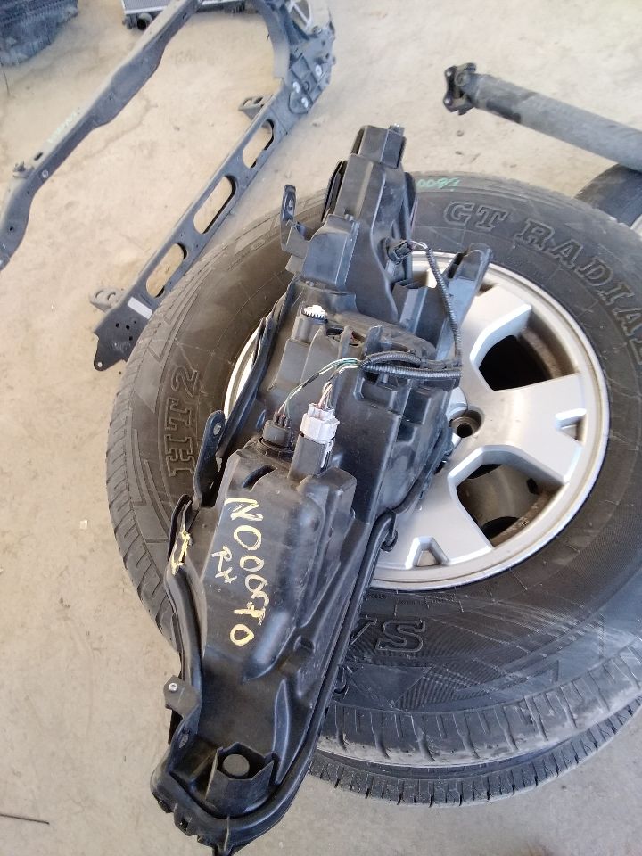 Part image 4