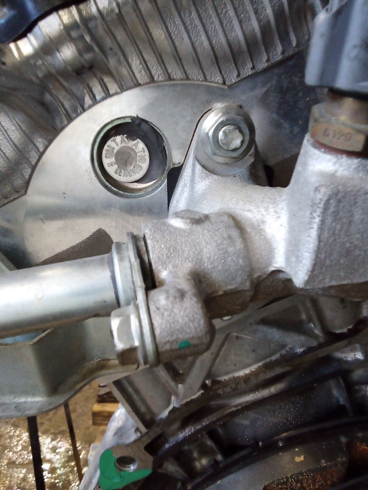 2016 INFINITI Q50 Infiniti Engine Assembly