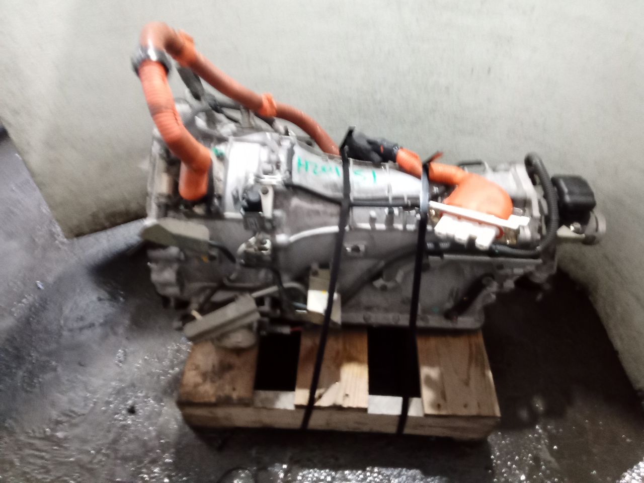 Part image 3