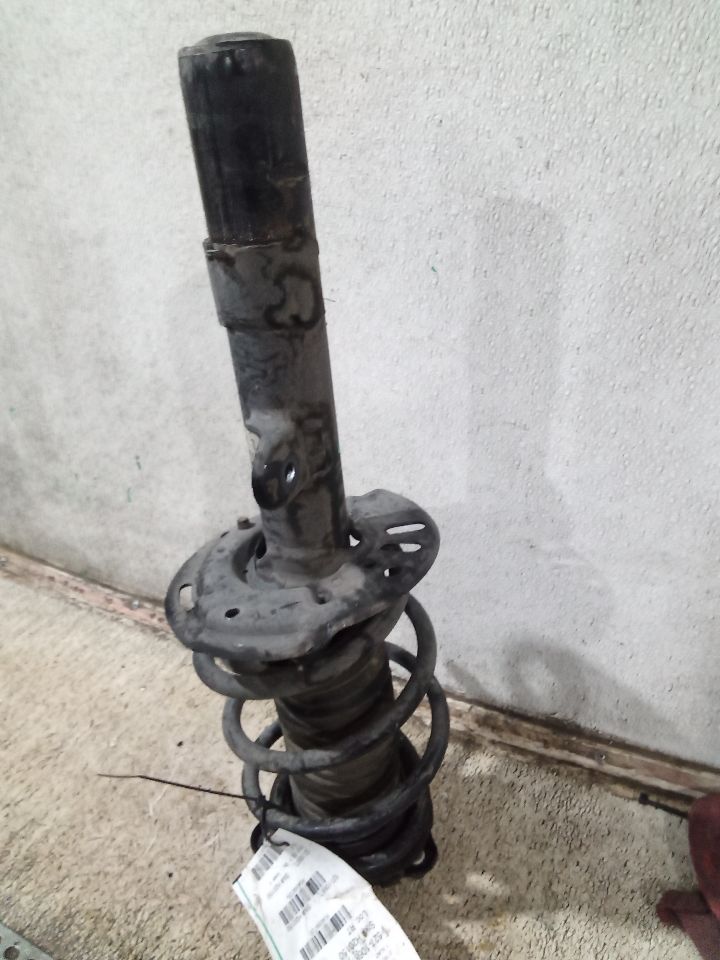 2018 Honda ACCORD Strut