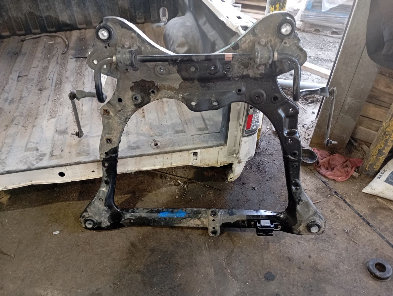 Part image 3