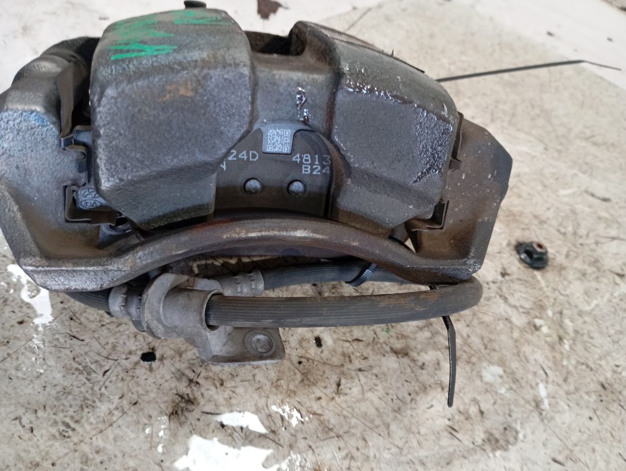 Part image 3