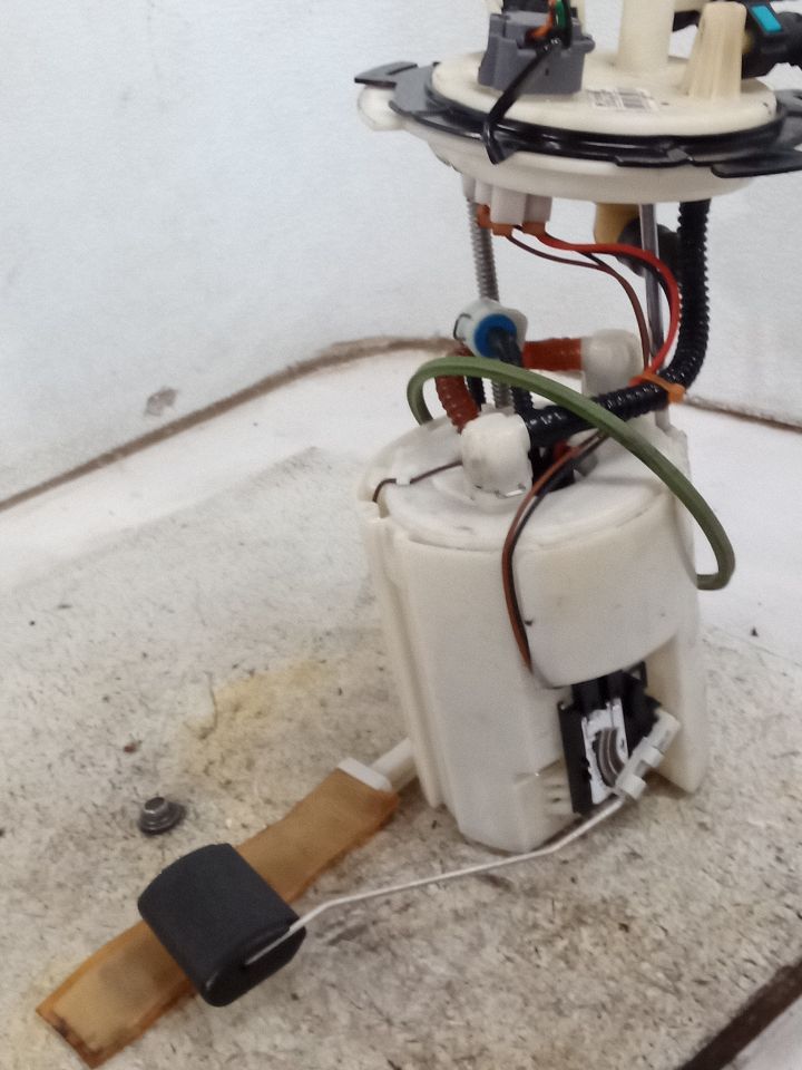 Part image 7