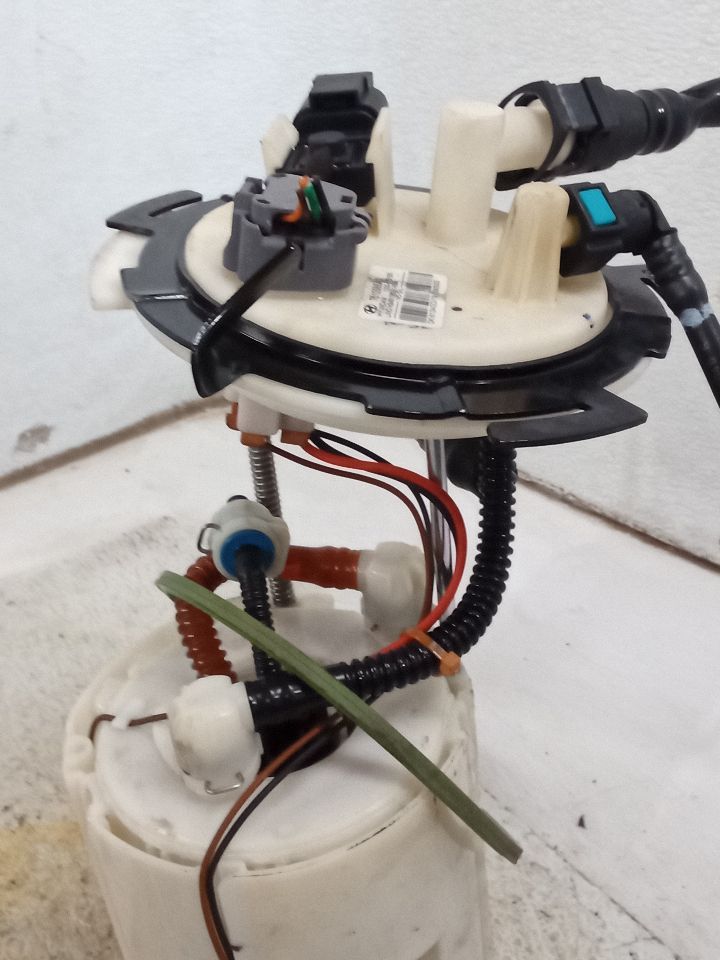 Part image 8
