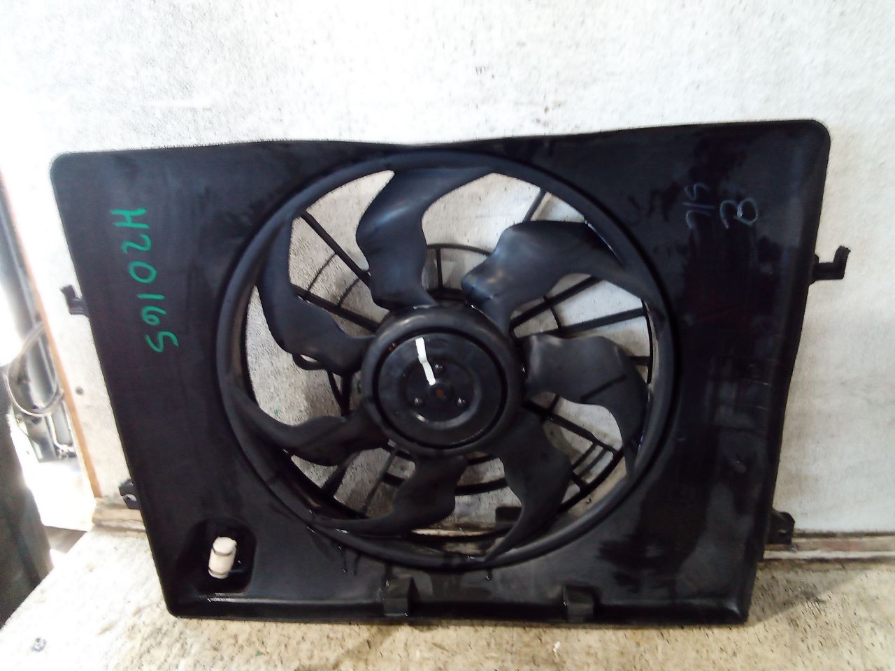 2013 Kia OPTIMA Rad Cond Fan Motor