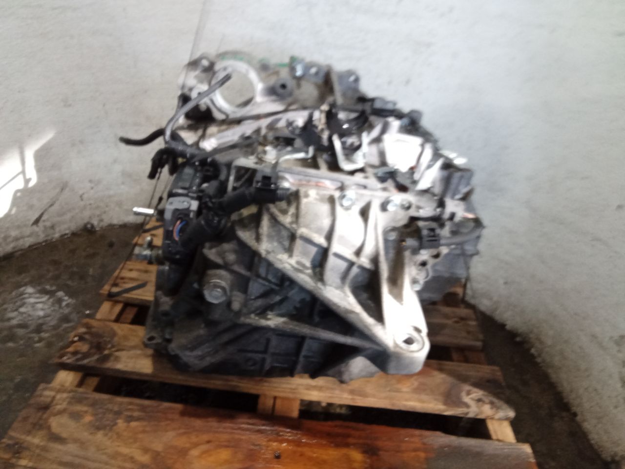 Part image 3