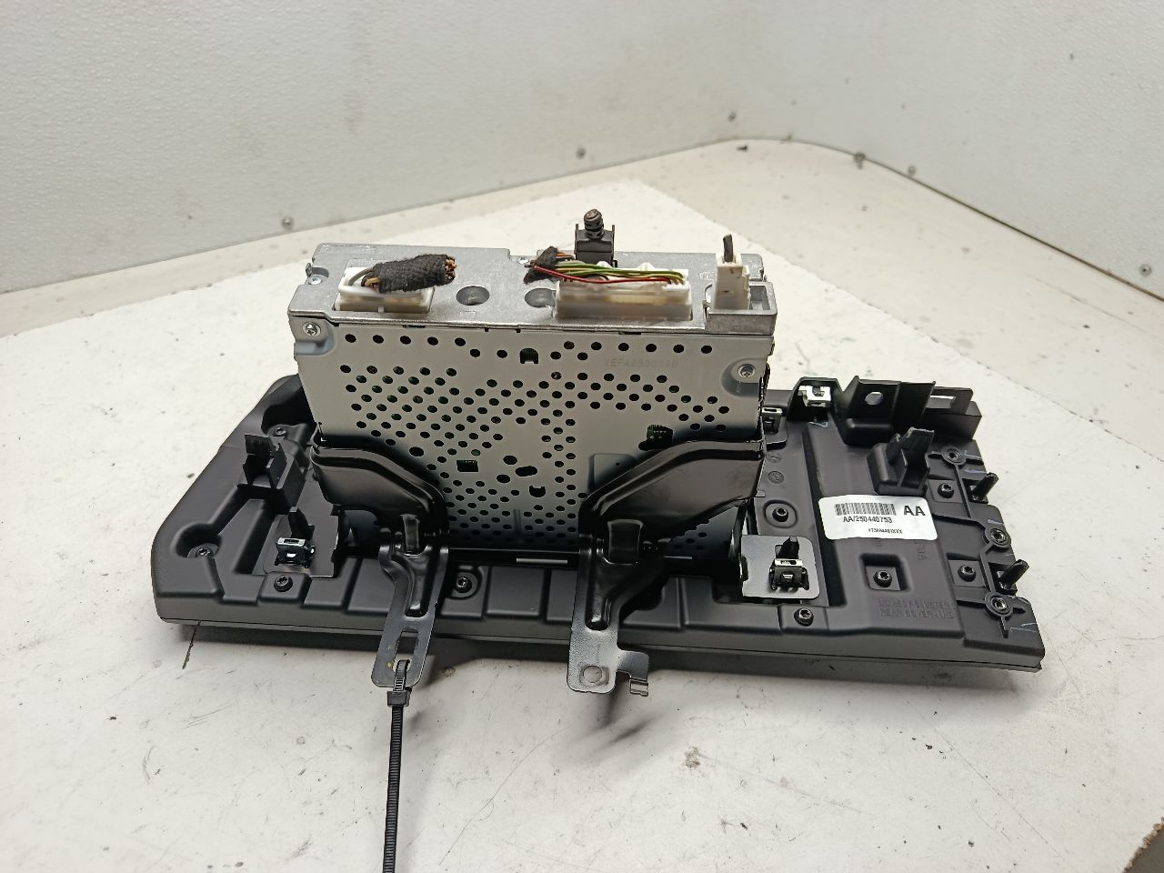 Part image 3