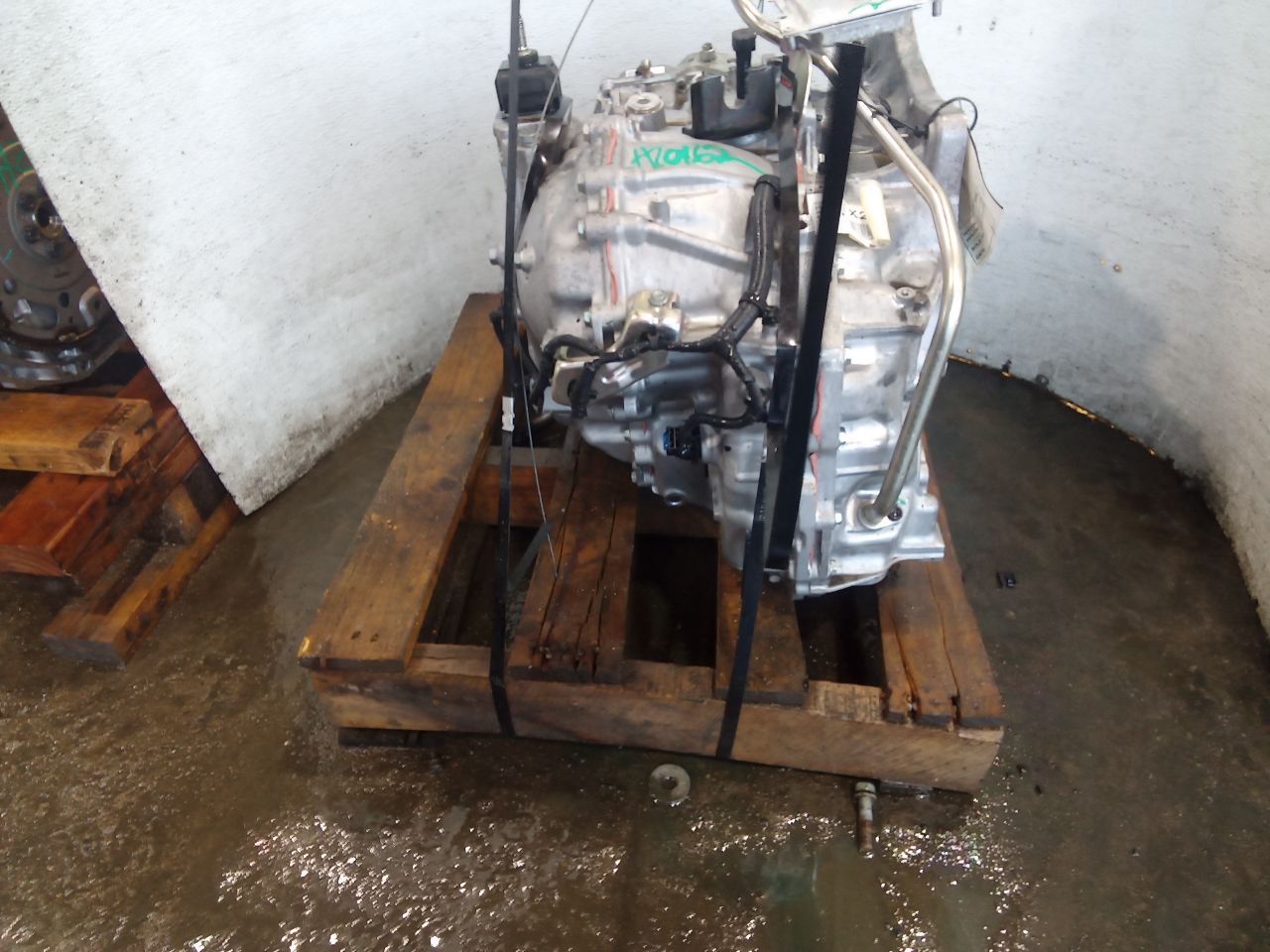 Part image 9