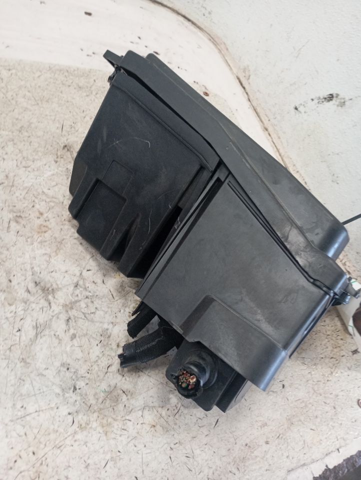 2025 Nissan KICKS Fuse Box, Engine