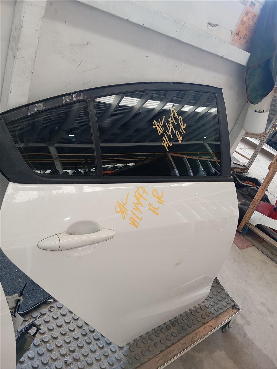 Part image 4