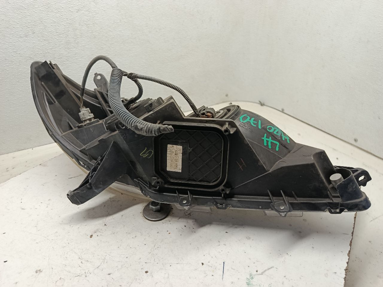 Part image 3