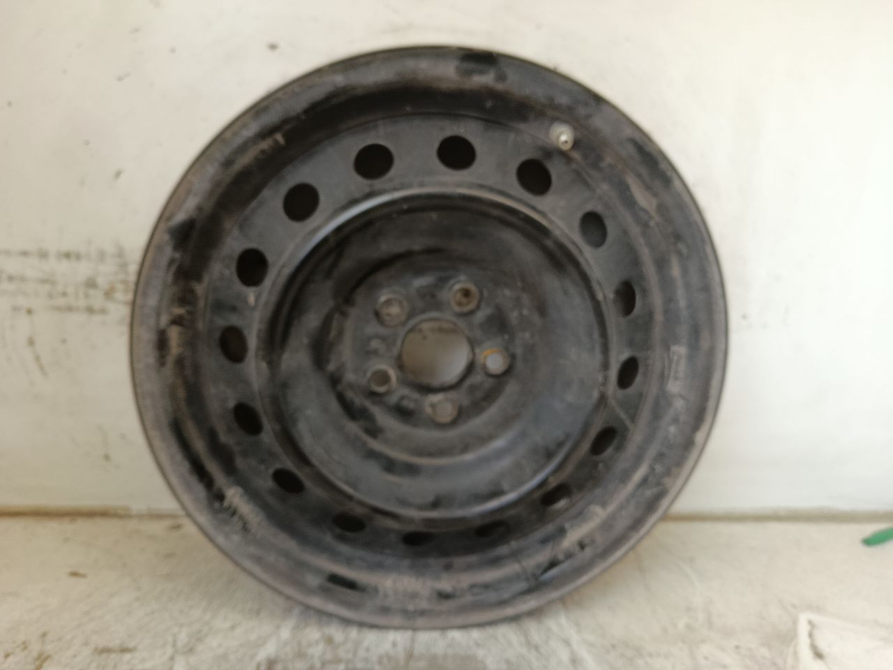 2015 Toyota COROLLA Wheel