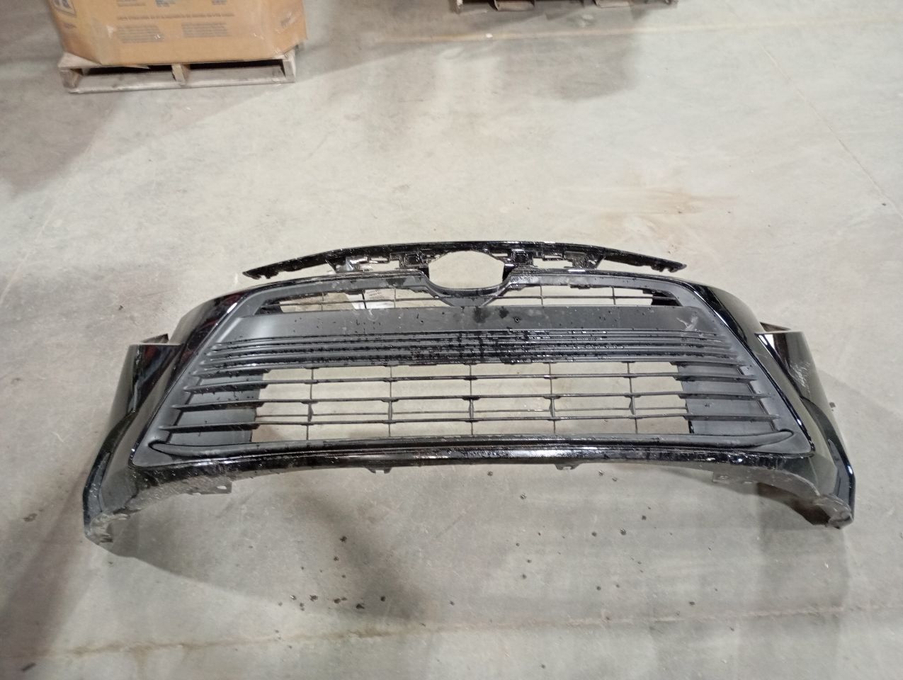 2025 Toyota COROLLA Bumper Assy, Front