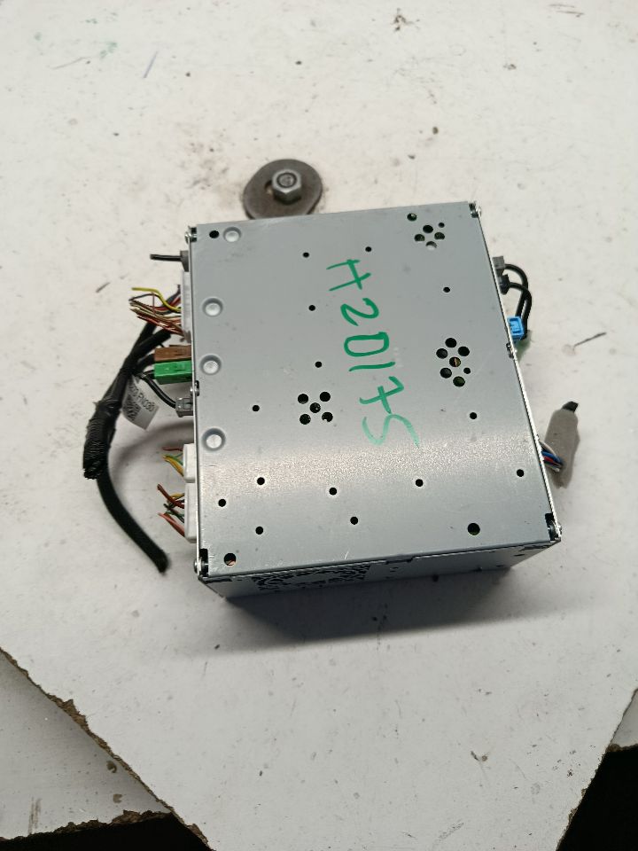 Part image 3
