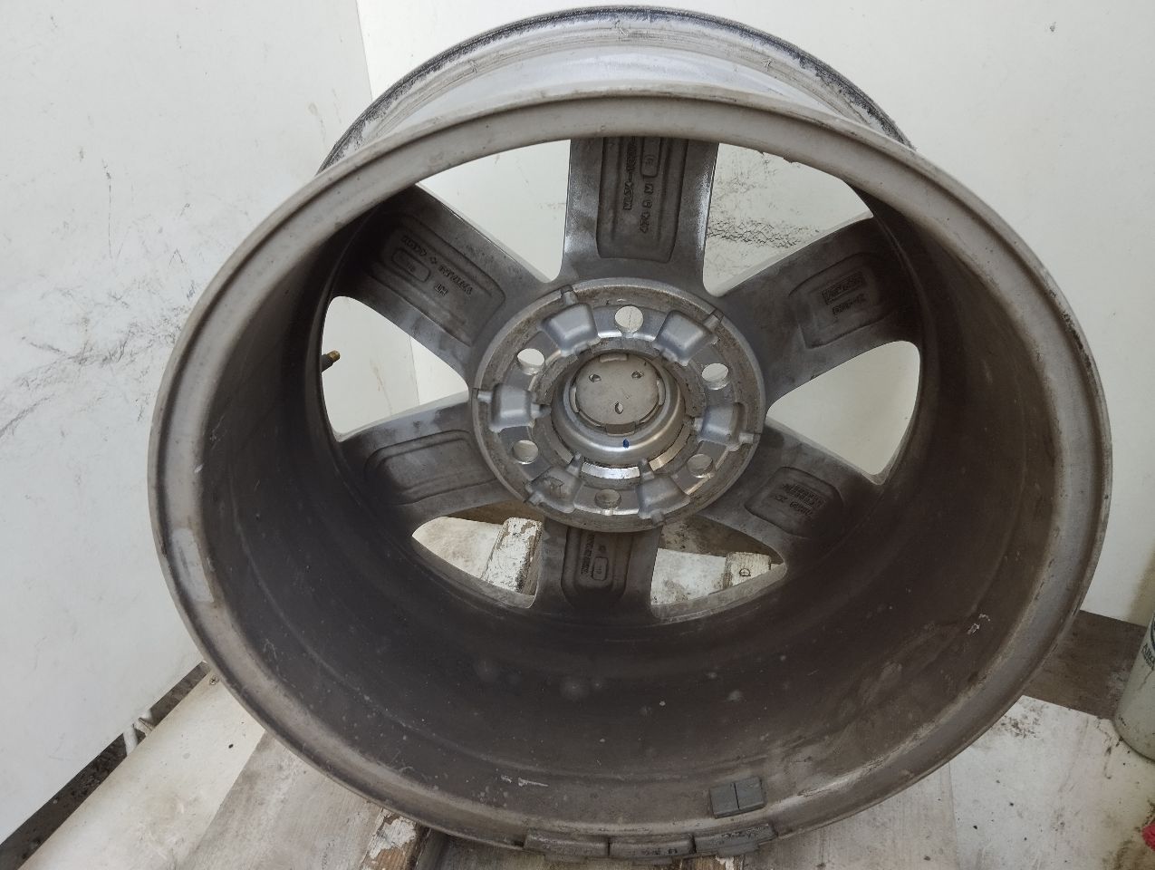 Part image 1