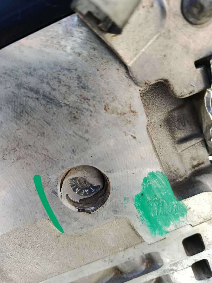 Part image 15