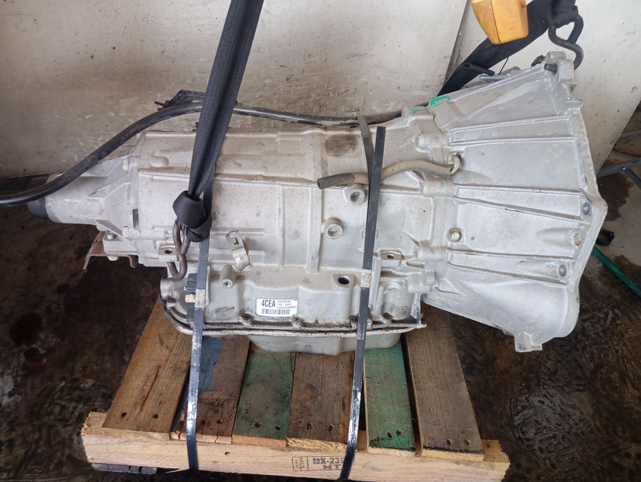 Part image 4