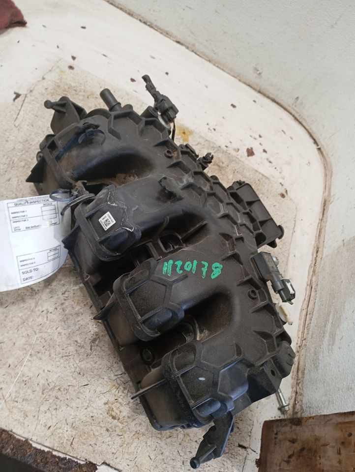 2022 Ford MAVERICK PICKUP Intake Manifold