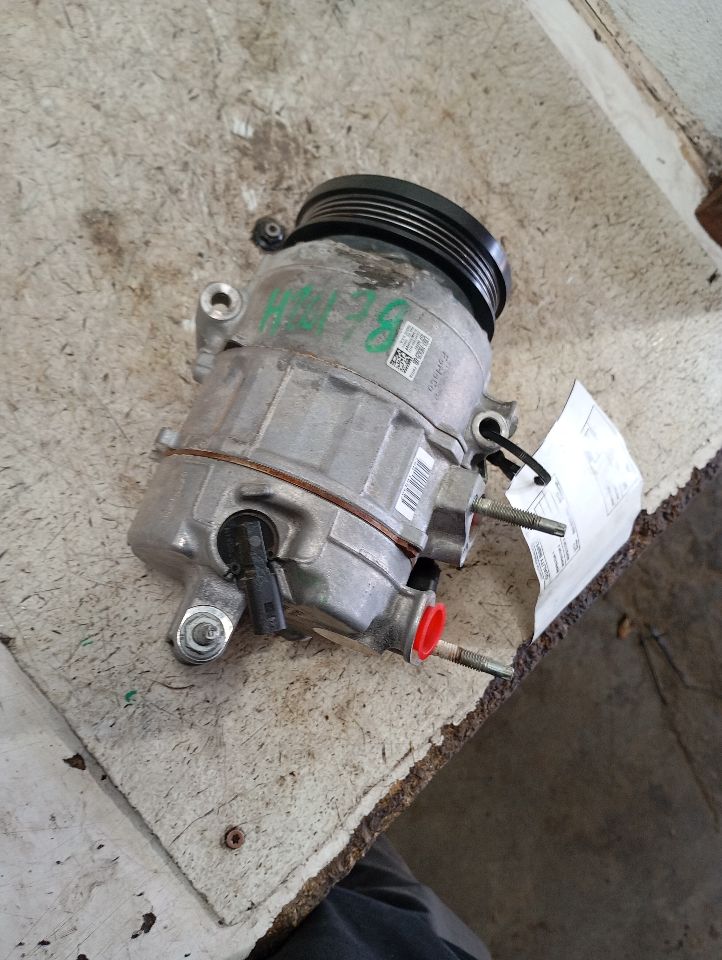 2022 MAVERICK PICKUP Ford AC Compressor