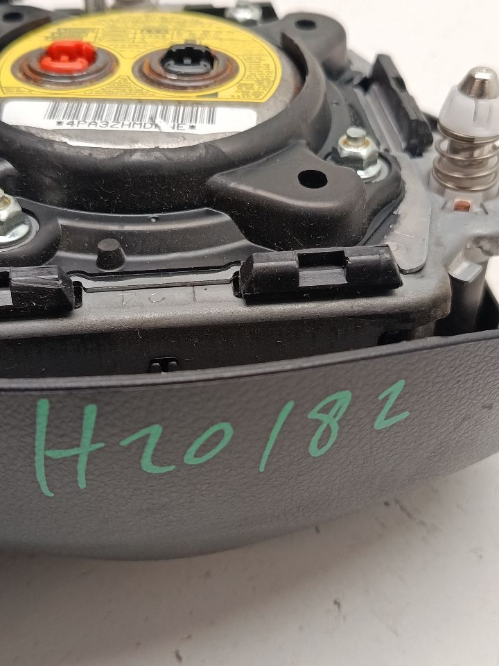 Part image 7