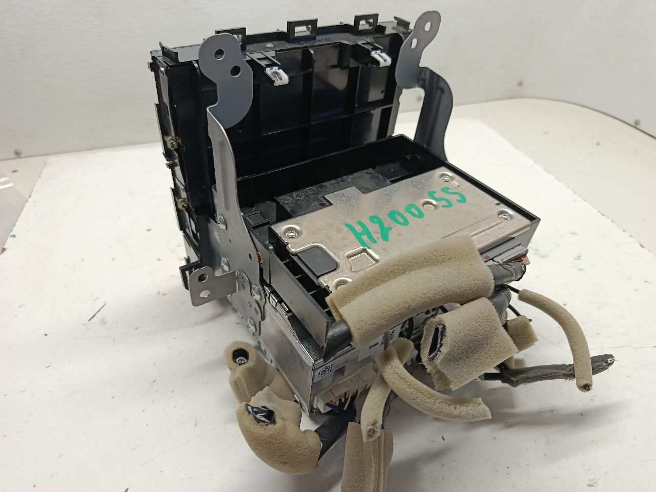Part image 3