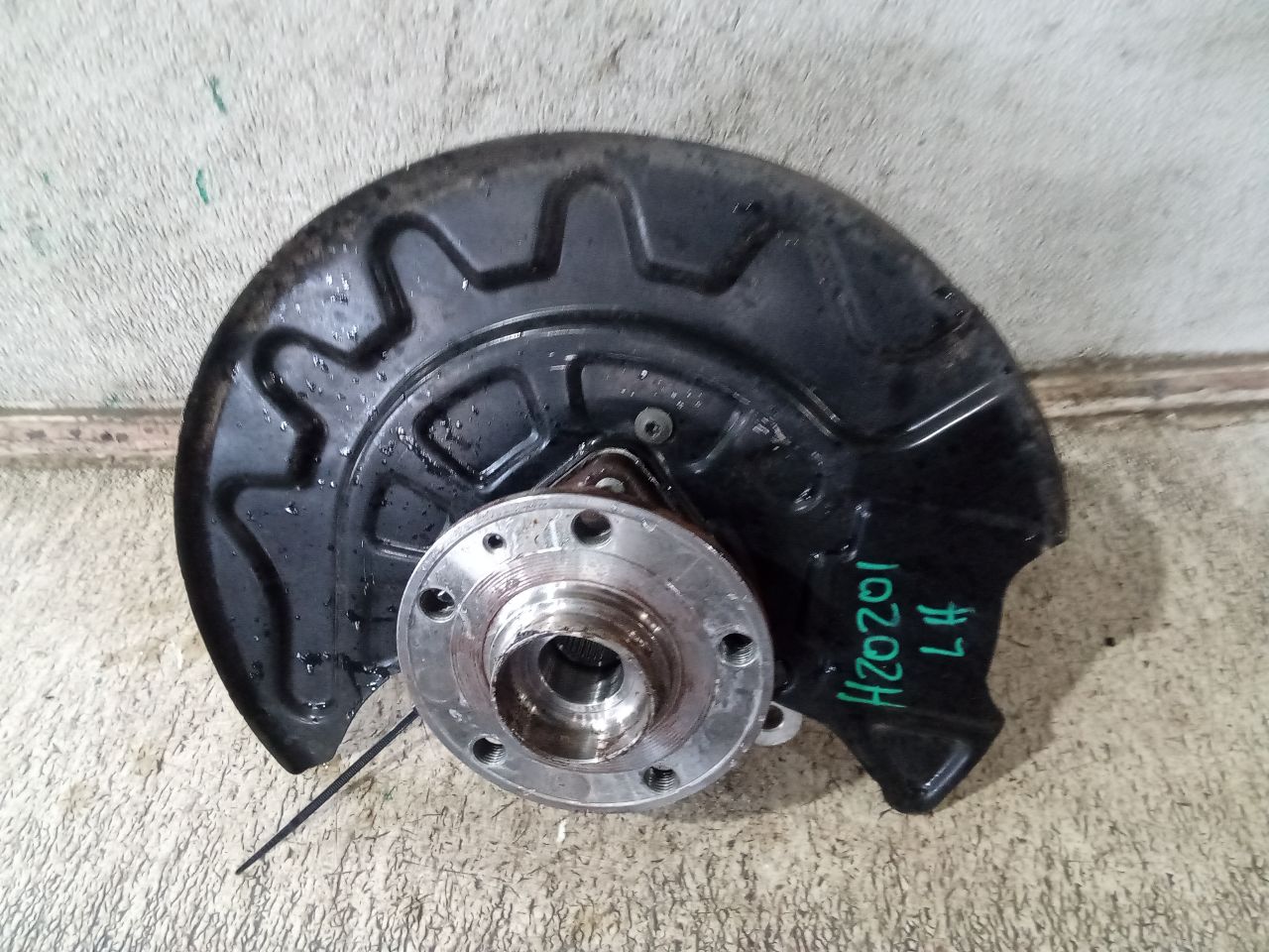Part image 3