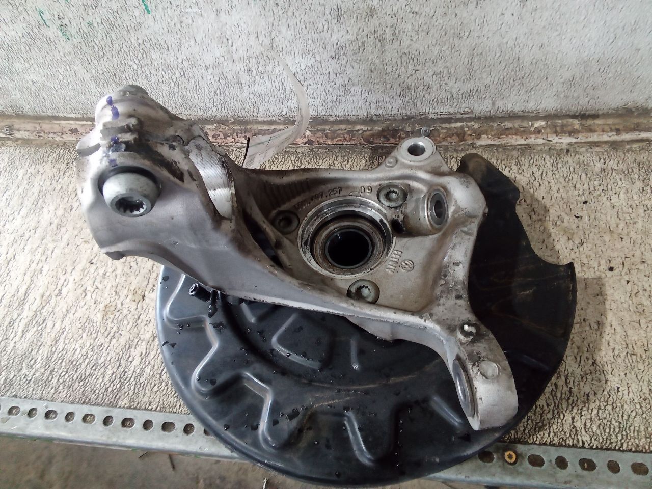 Part image 5