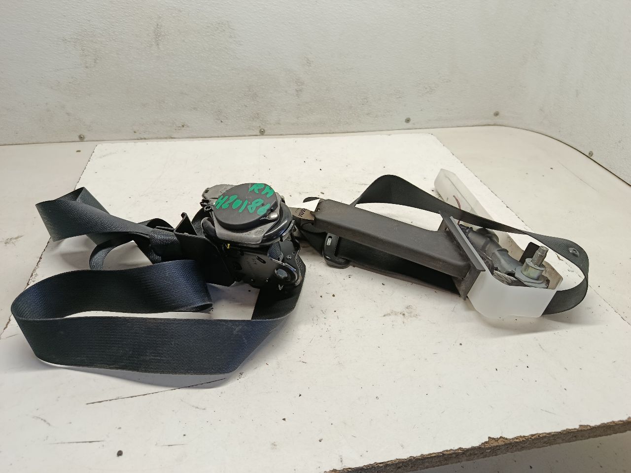 Part image 1