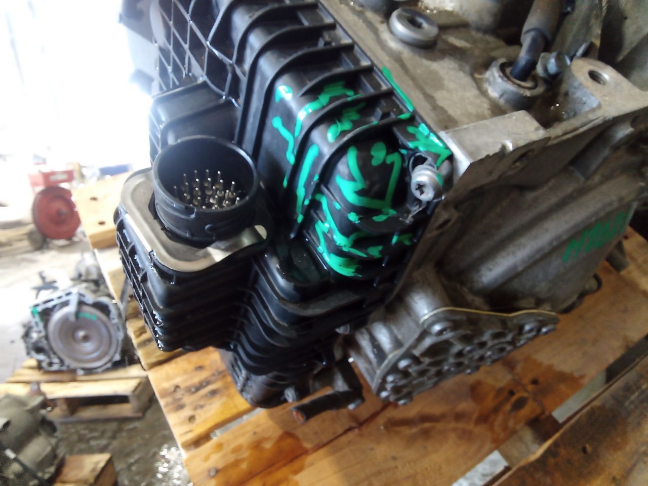 Part image 3