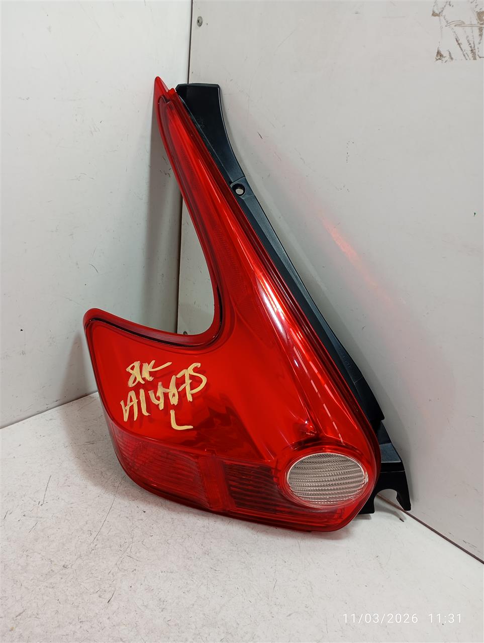 2011 JUKE Nissan Tail Lamp
